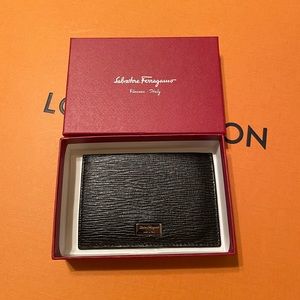Salvatore Ferragamo card case wallet